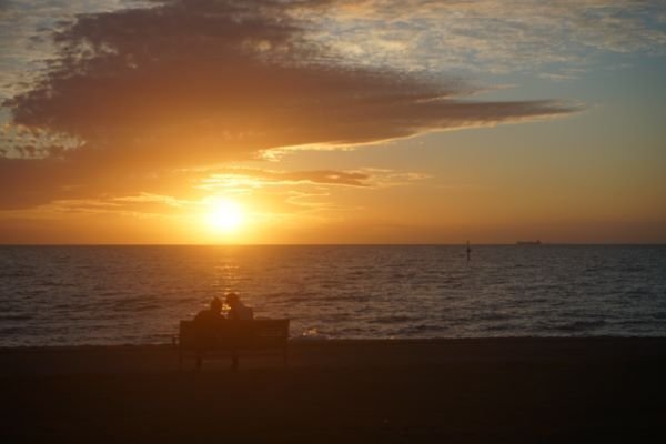 Elwood Beach Romance